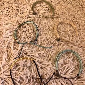 FIVE BRAND NEW PURA VIDA BRACELETS